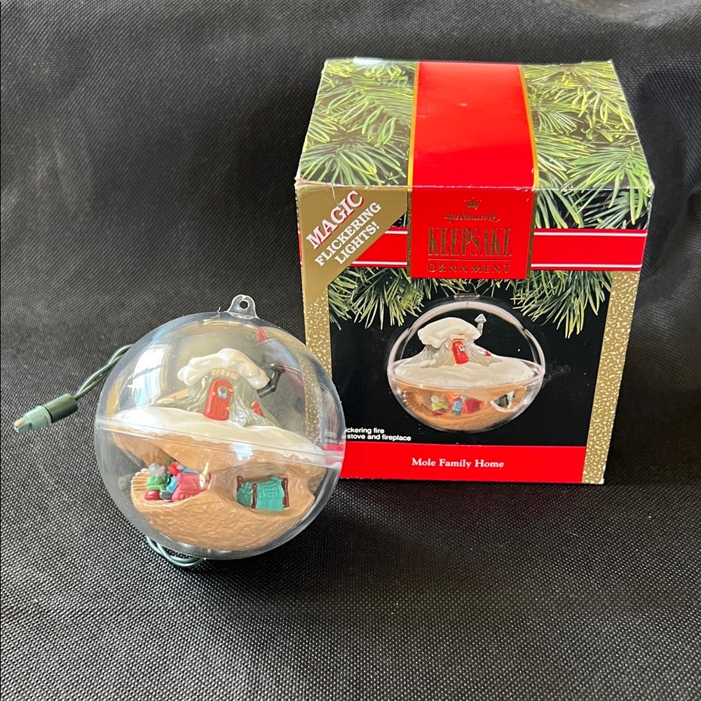 Hallmark Keepsake Ornament Mole Family Home